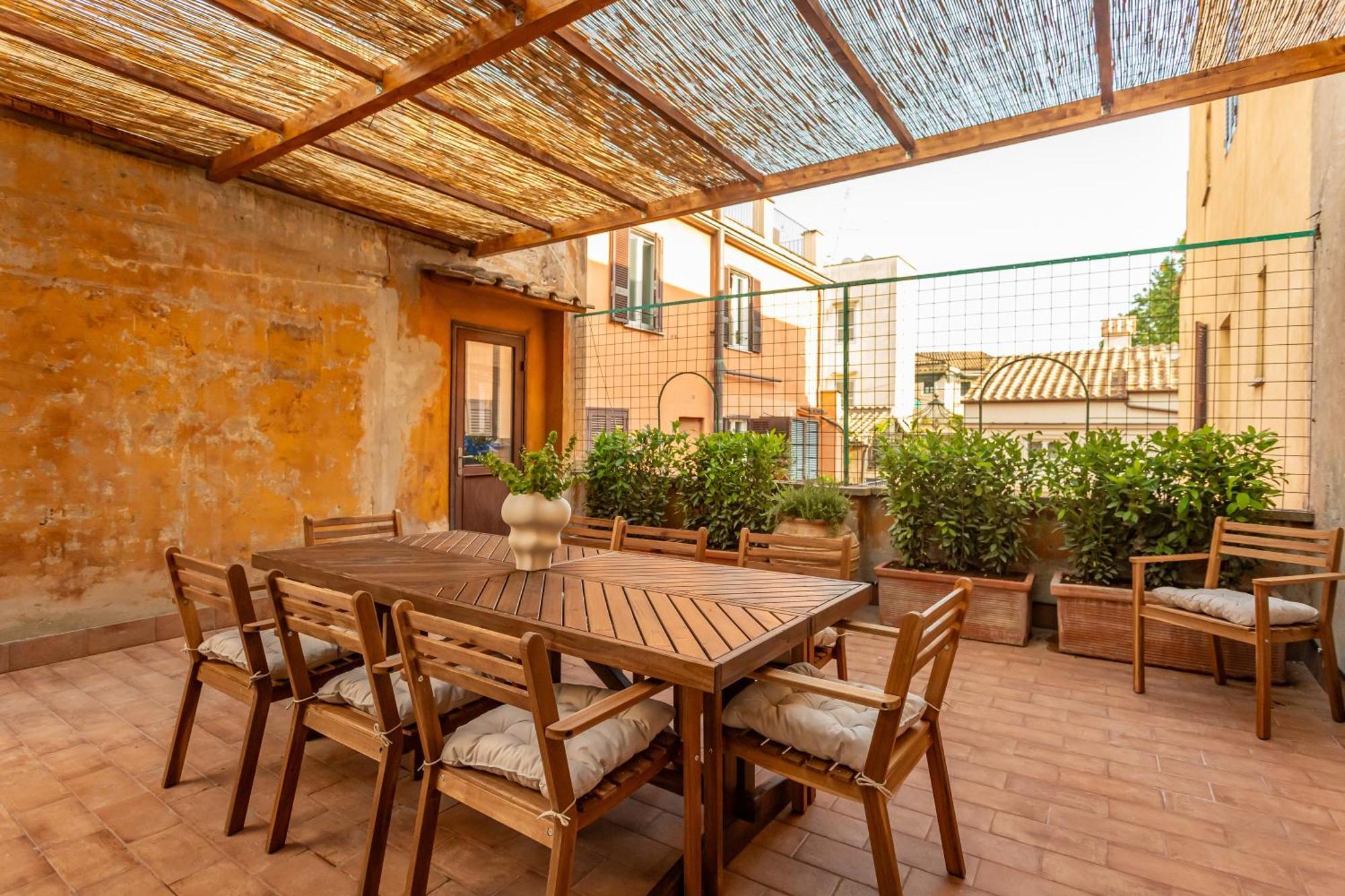 Daplace - Serenella Rome
